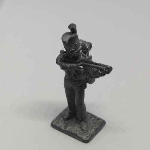 Lot of 4 Vintage lead soldiers