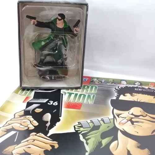 Eaglemoss DC Comics Super Hero collection #36 - Hitman figurine with magazine