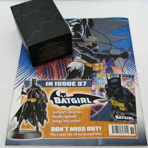 Eaglemoss DC Comics Super Hero collection #36 - Hitman figurine with magazine