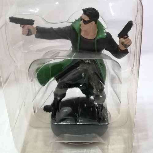 Eaglemoss DC Comics Super Hero collection #36 - Hitman figurine with magazine