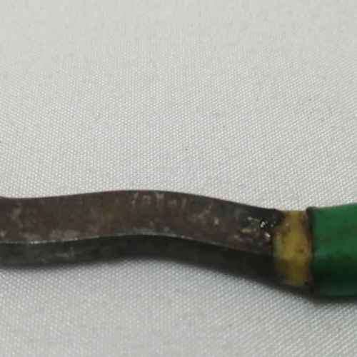 Vintage Metal jar opener tool - made in England