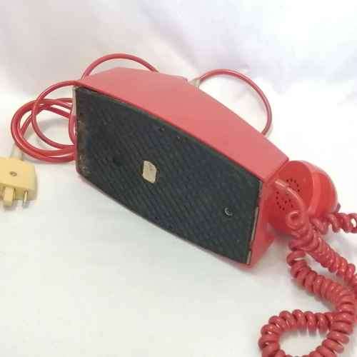 Vintage Red turning dial telephone