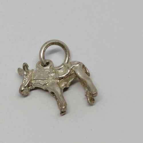 Vintage sterling silver donkey charm - weighs 1.5g