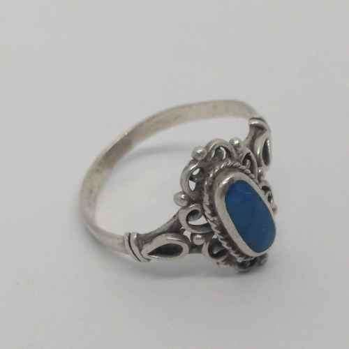 Vintage Sterling silver ring with turquoise - weighs 2.3g - size M1/2