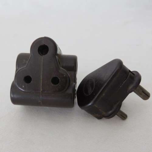 Vintage Lite Master Bakelite small 3 point plug adapter with plug