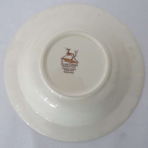 Lot of 5 Susie Cooper dessert bowls - One is chipped under rim