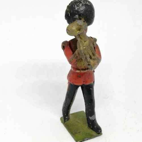 Lot of 3 Vintage British Army band lead soldiers - Britains Ltd