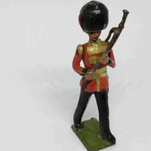 Lot of 3 Vintage British Army band lead soldiers - Britains Ltd