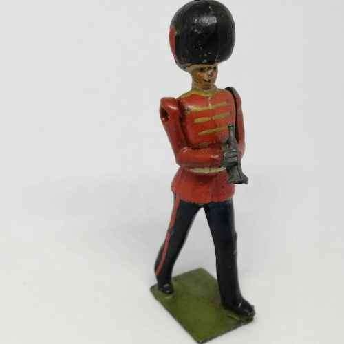 Lot of 3 Vintage British Army band lead soldiers - Britains Ltd