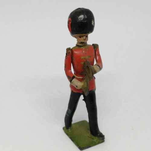 Lot of 3 Vintage British Army band lead soldiers - Britains Ltd