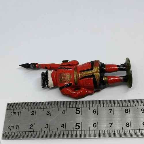 Lot of 3 Vintage british Beefeater guards lead soldiers