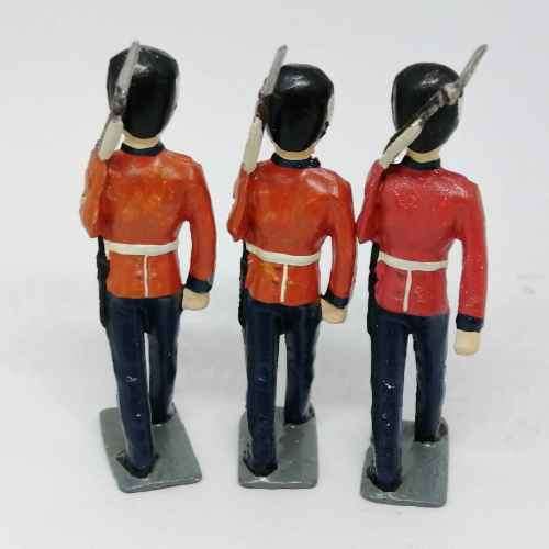 Lot of 3 Vintage British foot guards lead soldiers