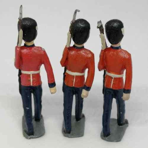 Lot of 3 Vintage British foot guards lead soldiers
