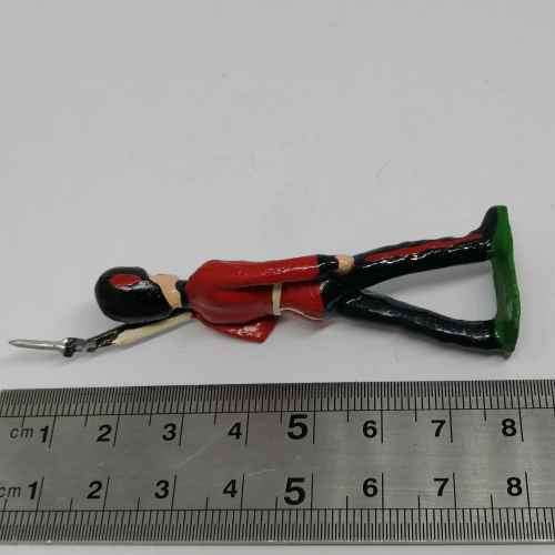 Lot of 3 Vintage British foot guards lead soldiers