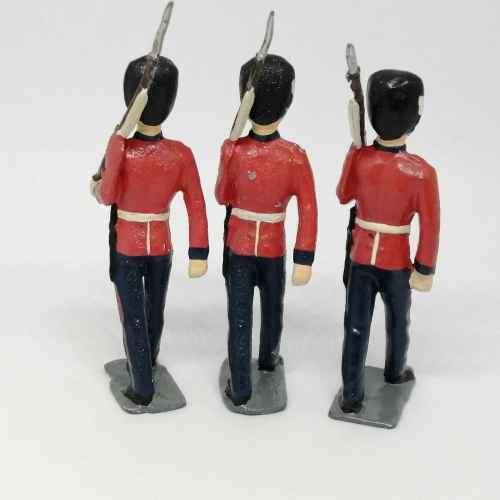 Lot of 3 Vintage British foot guards lead soldiers