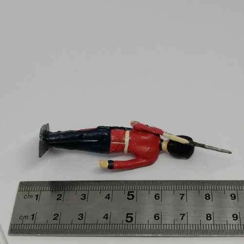 Lot of 3 Vintage British foot guards lead soldiers