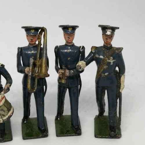 Lot of 5 Vintage lead soldiers - Britains Ltd