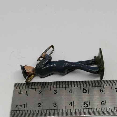 Lot of 5 Vintage lead soldiers - Britains Ltd