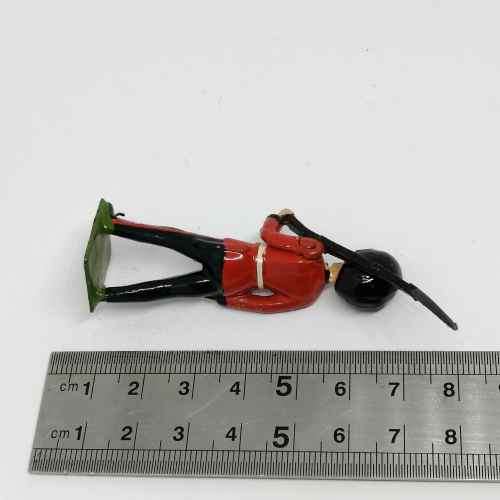 Lot of 3 Vintage Royal Irish guards lead soldiers - Britains Ltd