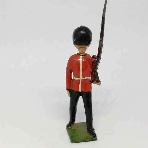 Lot of 3 Vintage Royal Irish guards lead soldiers - Britains Ltd
