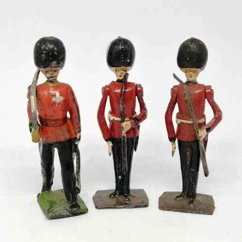 Lot of 3 Vintage Royal Irish guards lead soldiers - Britains Ltd