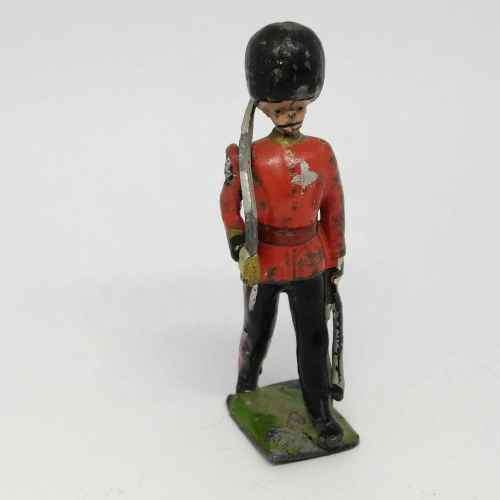 Lot of 3 Vintage Royal Irish guards lead soldiers - Britains Ltd