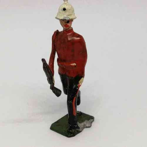 Lot of 3 Vintage lead soldiers - Britains Ltd