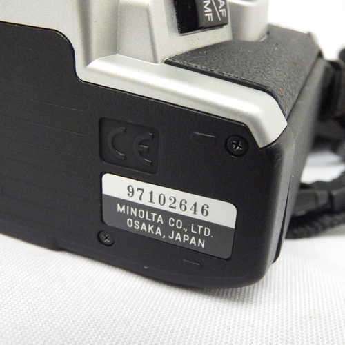 Minolta Dynax 5 camera with Minolta AF Zoom 0.4 m / 1.3 ft Macro lens in bag - Not tested