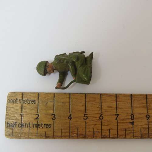 Lot of 3 vintage lead soldiers