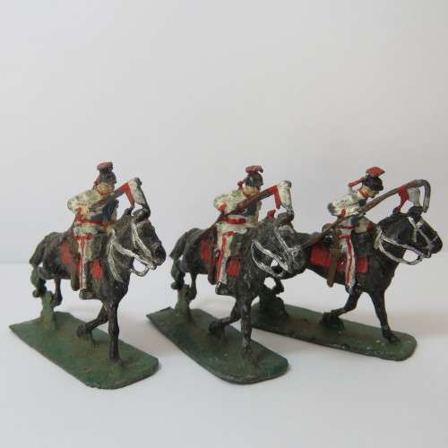 Lot of 3 vintage cavalry lead soldiers - 30mm soldiers