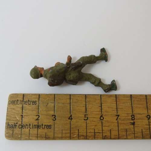 Lot of 3 vintage lead soldiers