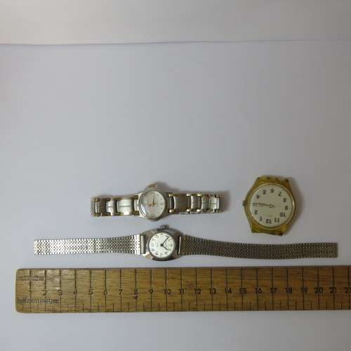 Lot of 5 vintage watches for spares - Not working