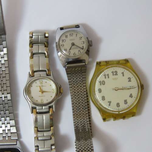 Lot of 5 vintage watches for spares - Not working