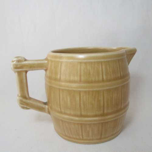 Vintage Sylvac #1728 milk jug/creamer