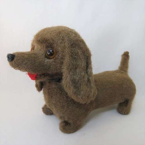 Vintage battery operated Dachshund toy dog - Not working