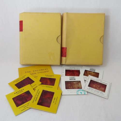 Two booklets with Spanish 35 mm slides and info booklet - 9 Slides