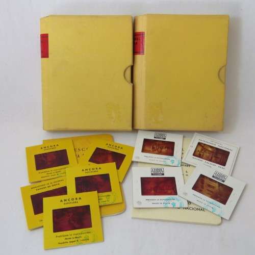 Two booklets with Spanish 35 mm slides and info booklet - 9 Slides