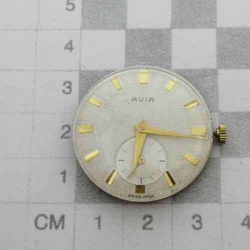 Vintage AVIA watch movement - working with crown