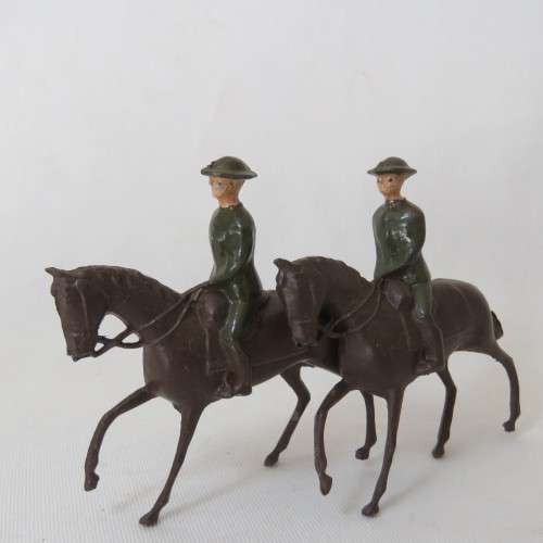 Lot of 3 vintage mounted troops lead soldiers