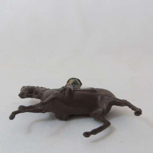 Lot of 3 vintage mounted troops lead soldiers