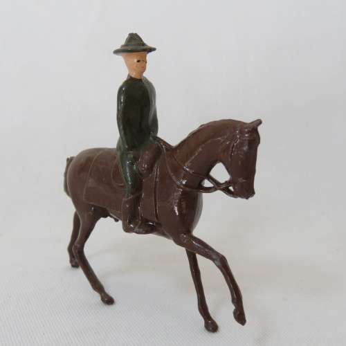 Lot of 3 vintage mounted troops lead soldiers