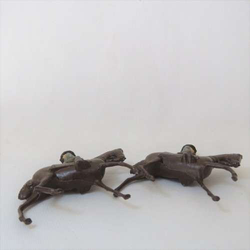 Lot of 3 vintage mounted troops lead soldiers