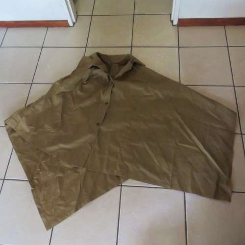 South African Union Defence Force poncho - Size medium - 93 x 151 cm