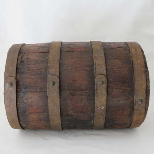 1800`s Water barrel - Later used as powder kegs - 33 cm