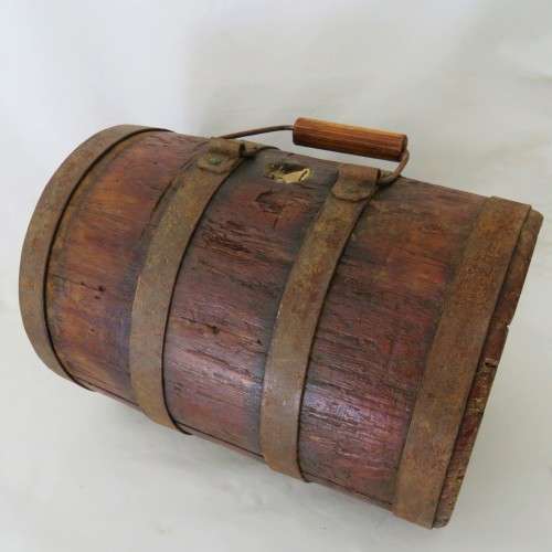 1800`s Water barrel - Later used as powder kegs - 33 cm