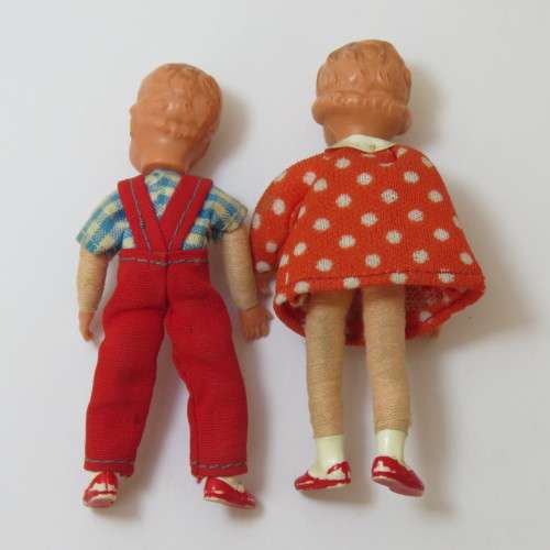 Pair of vintage bendable leg dolls - Small