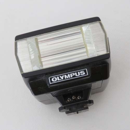 Olympus flash Electronic T20 in bag