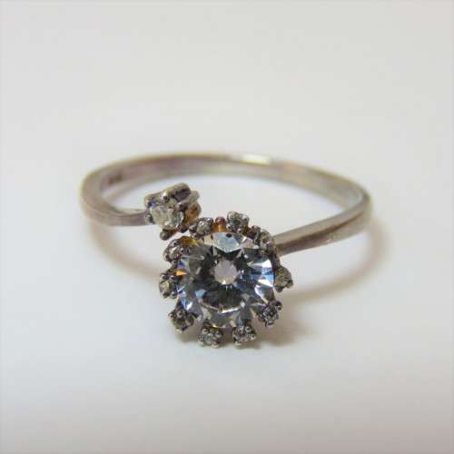 Sterling silver ring with beautiful stone - Size M/N - 2,0 g