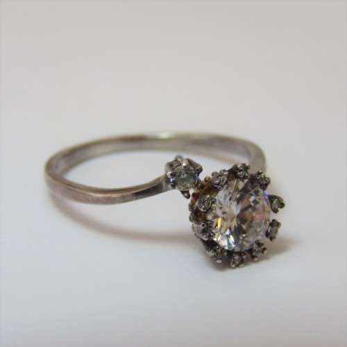 Sterling silver ring with beautiful stone - Size M/N - 2,0 g
