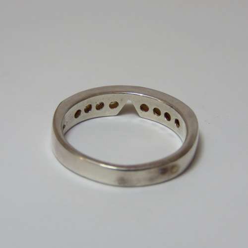 Sterling silver ring with 6 stones - Size O - 4,0 g
